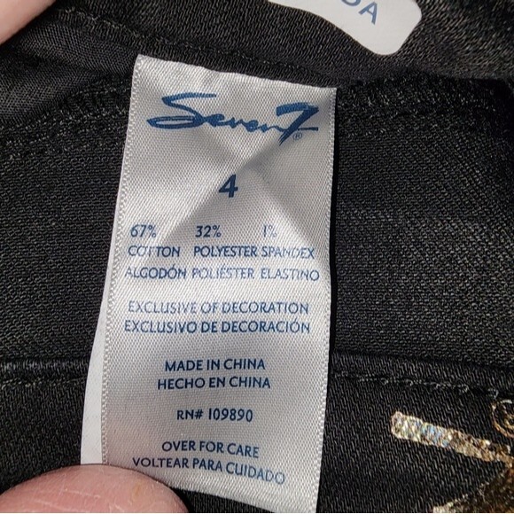 Seven7 Black Super Soft Stretch Rolled Cuff Sunset Bermuda Shorts Size 4 - Picture 9 of 11